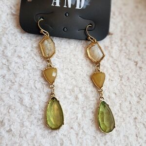 Elegant Gold and Green Dangle Earrings